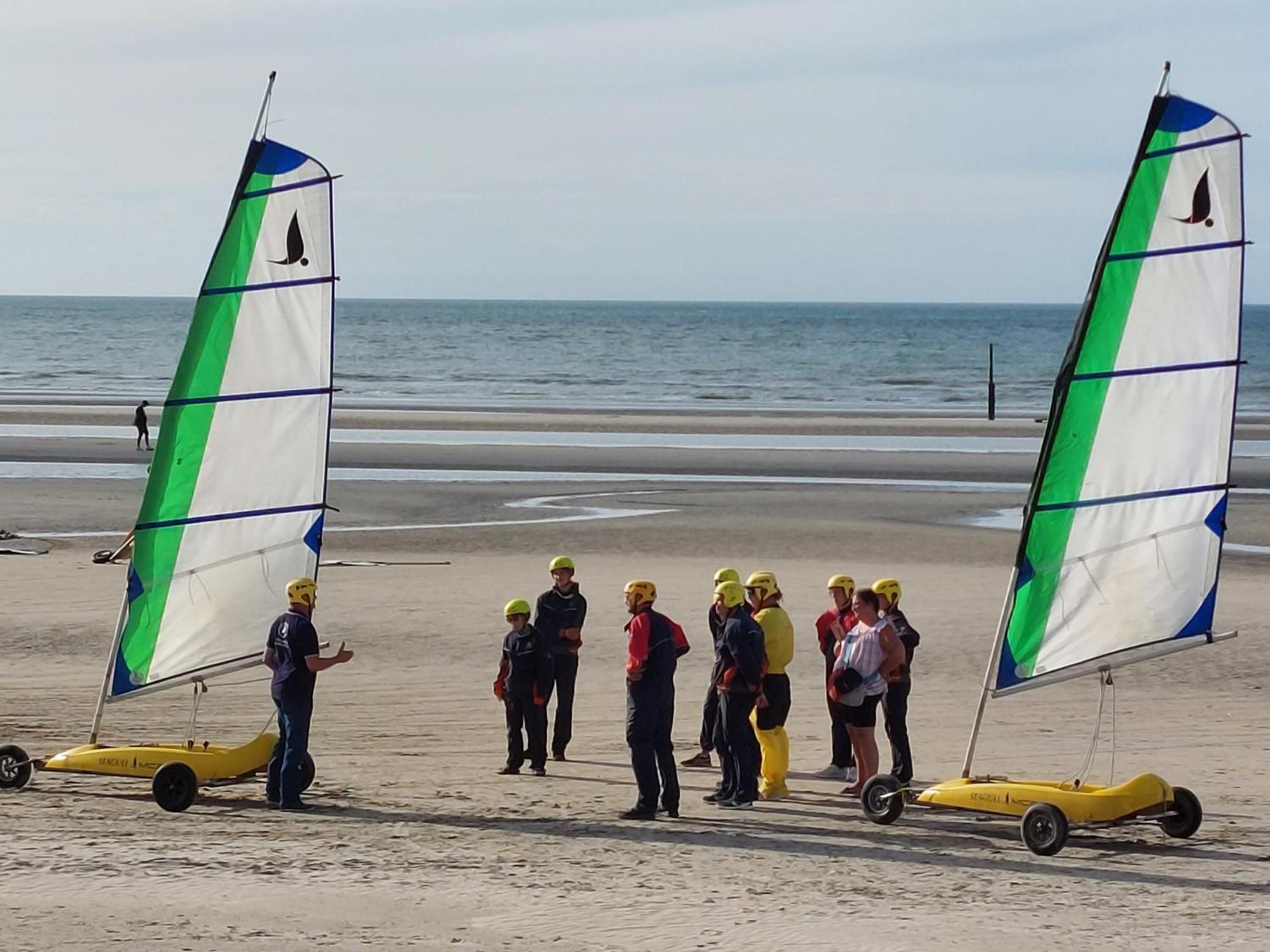The Vans La Panne Extérieur photo
